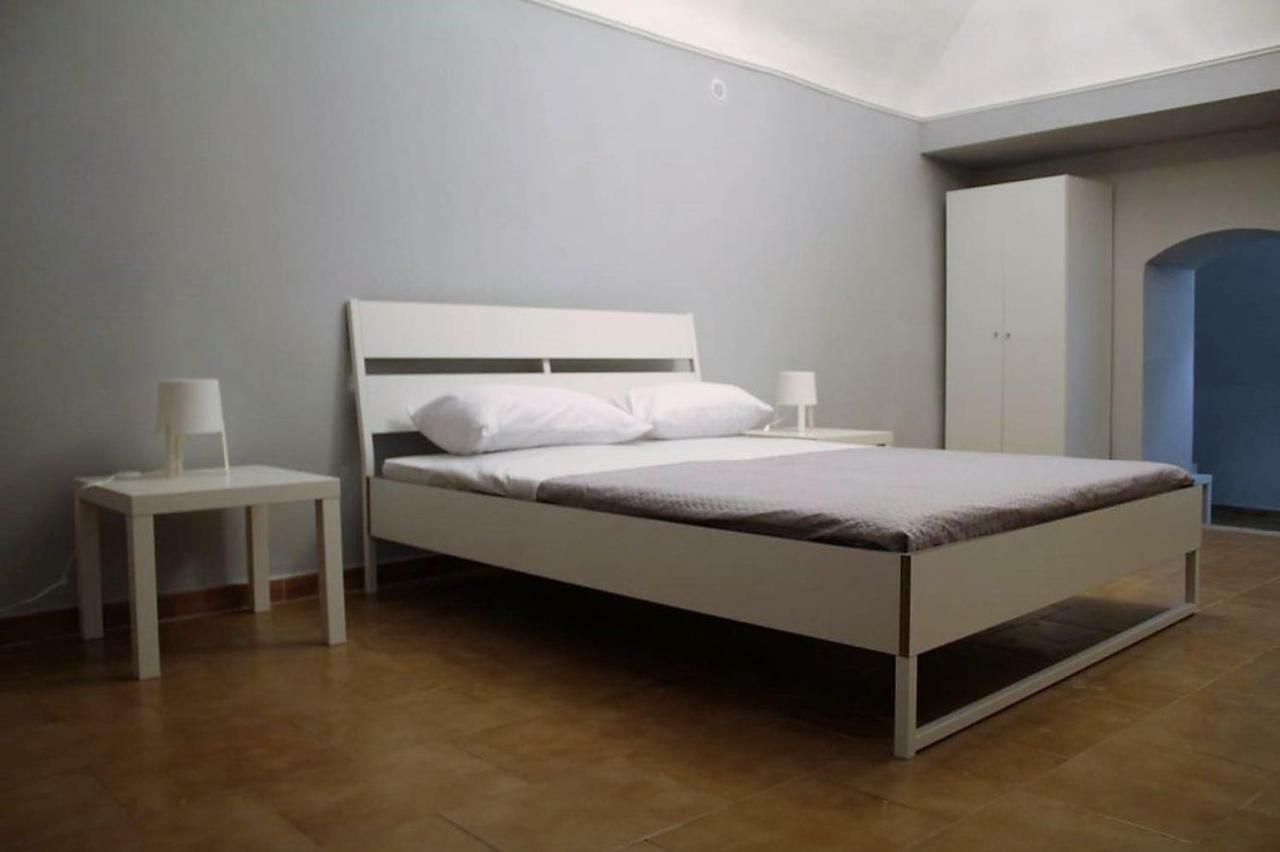 Corte Mercantile Apartment Bari Exterior foto