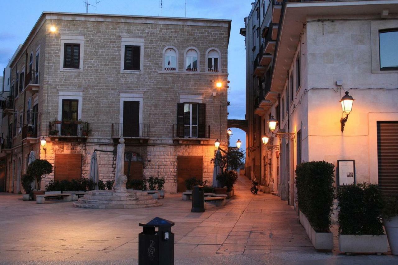 Corte Mercantile Apartment Bari Exterior foto